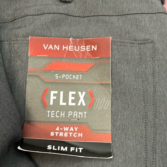 Van Heusen tech pants. Stretch. Slim fit. Flat front. Five pocket. NWT! SZ 38x32 - Picture 5 of 9